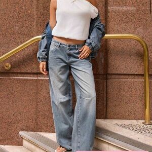 Peppermayo Waylon Low Rise Jeans - Mid Wash Blue